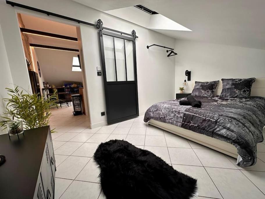 NEW : L'industriel proche METZ (Noisseville) Apartment in Rhineland-Palatinate