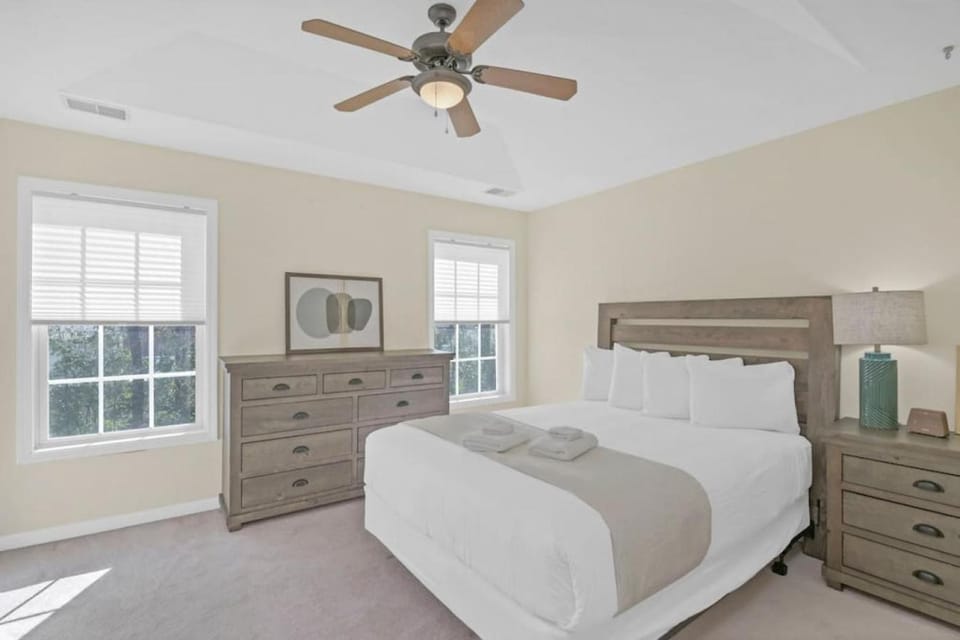 Cozy 2BR Home Near Ft Jackson House in Columbia