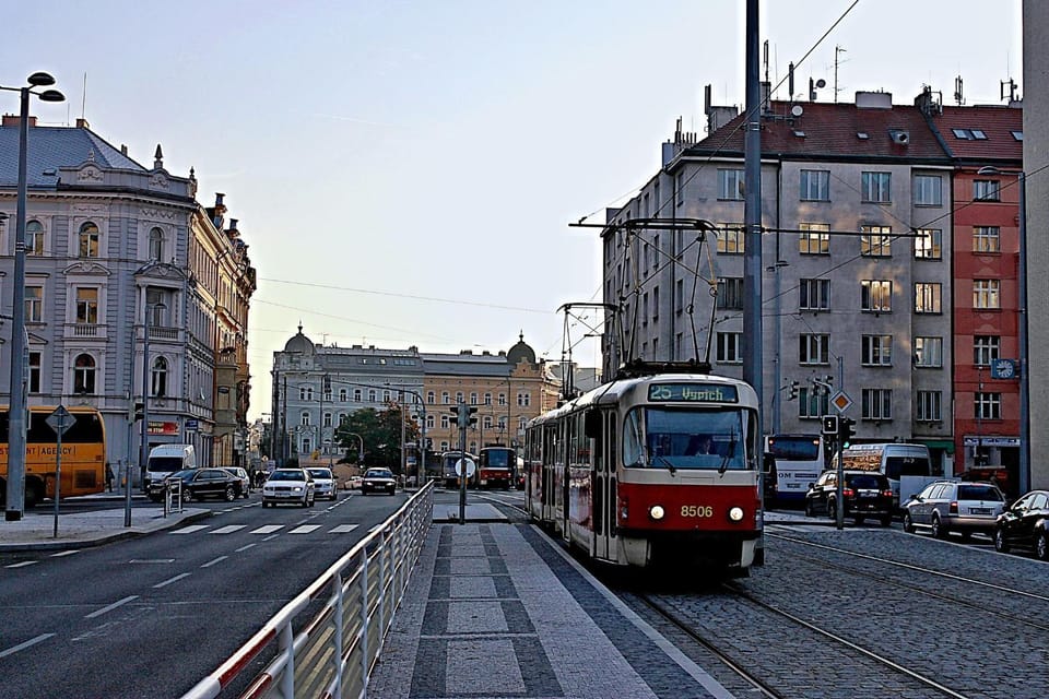 Property building, Location, shuttle