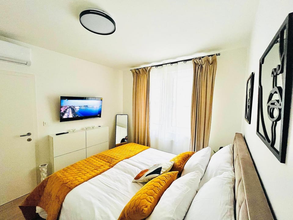 Modern spot 4 city retreat Apartment in City of Zagreb