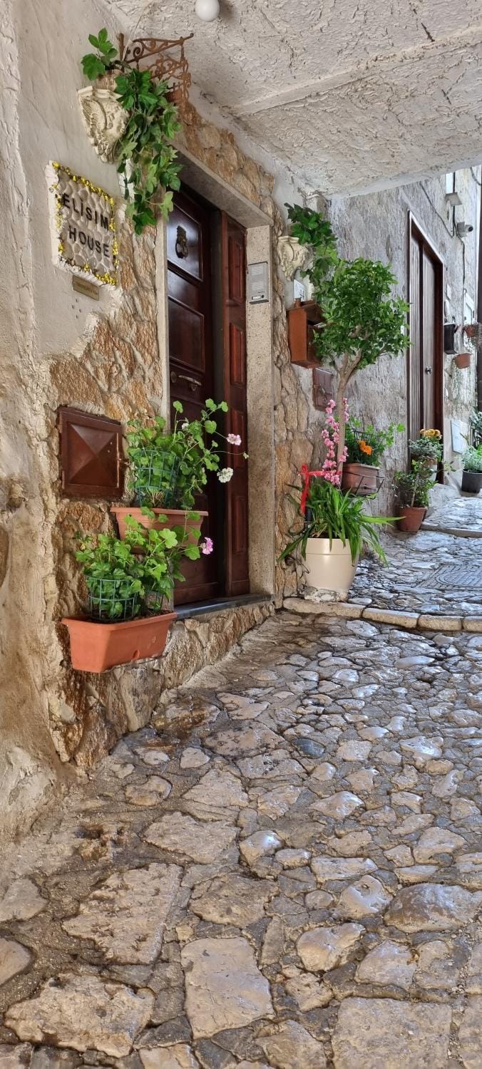 Elìsim House House in Campania