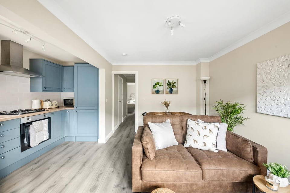 Living room, Dining area, kitchen