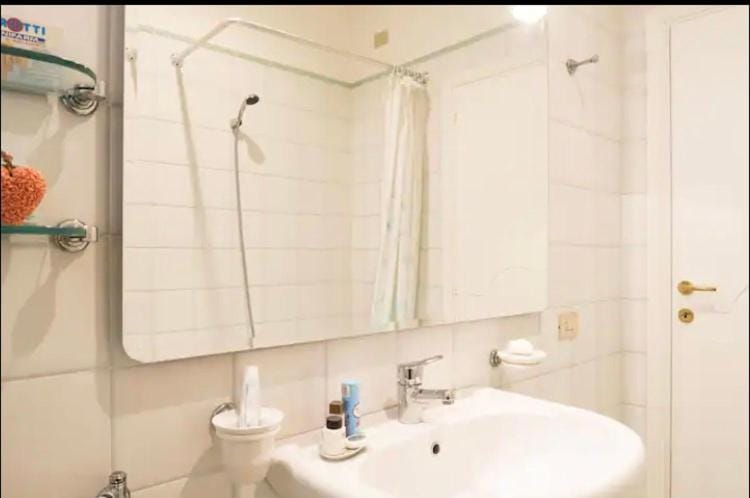 Cozy apartment in Palazzo Magnalbo' Apartment in Macerata