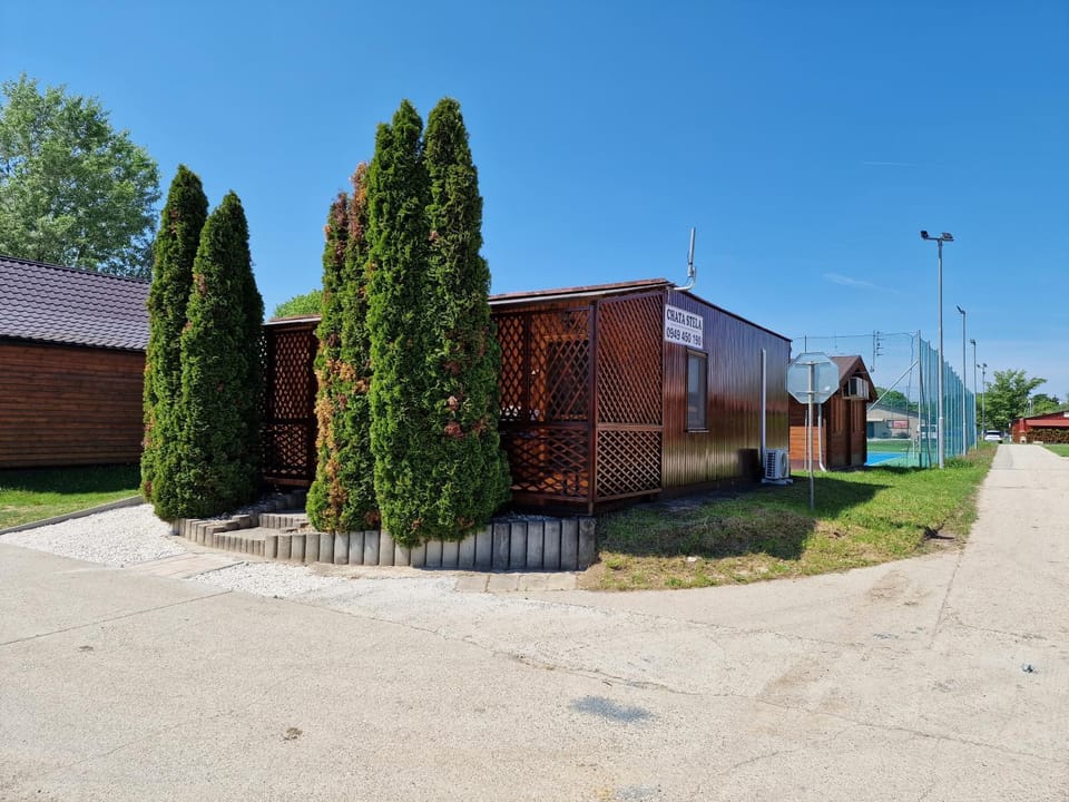 Property building, Street view