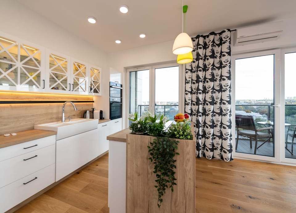 Kitchen or kitchenette, Living room, kitchen