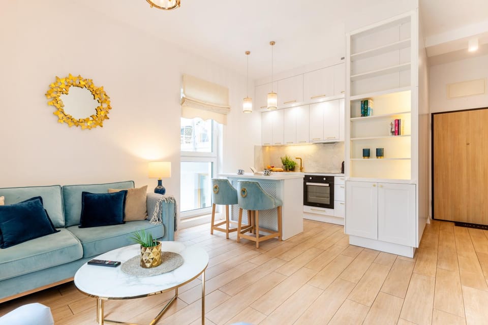 Kitchen or kitchenette, dishwasher