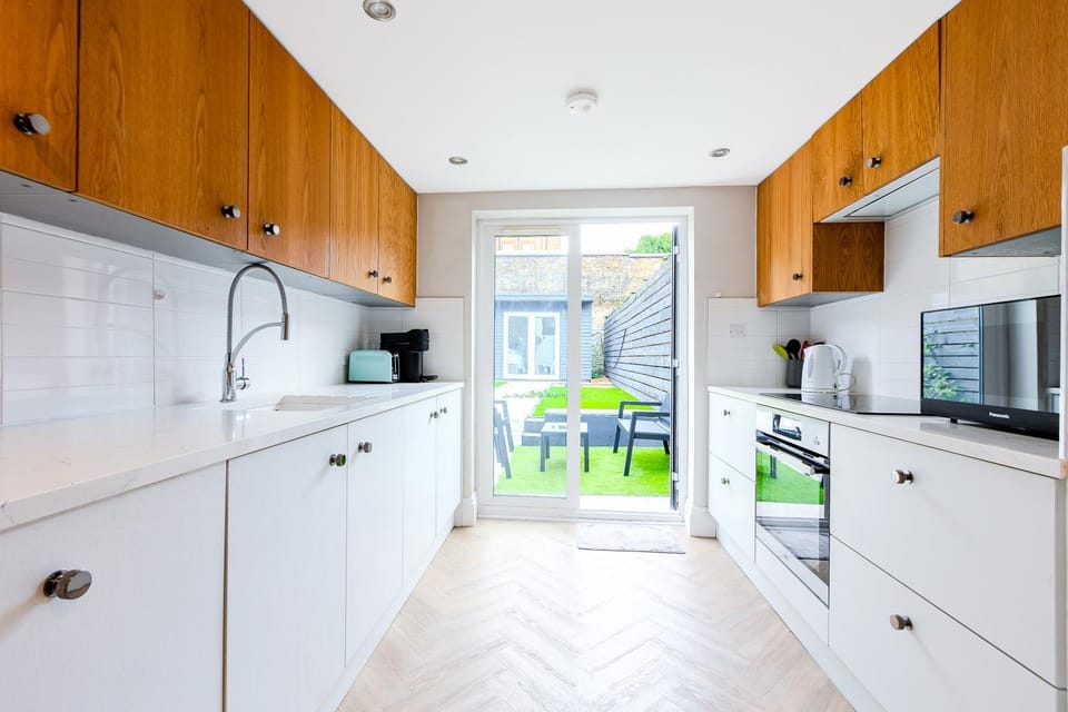 Amazing 2BR flat wprivate garden, Maida Vale Apartment in City of Westminster