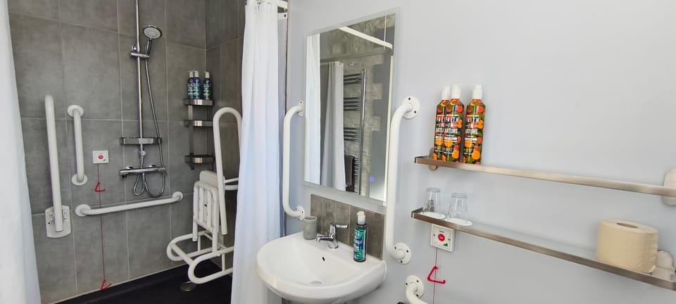 Shower, Bathroom