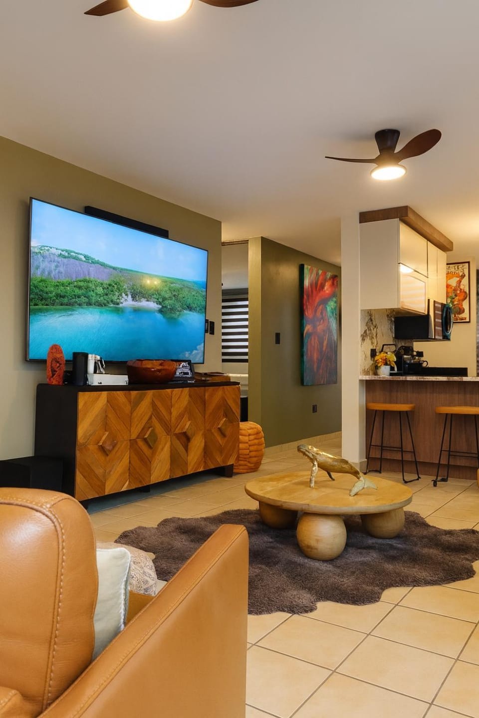TV and multimedia, Living room, Seating area