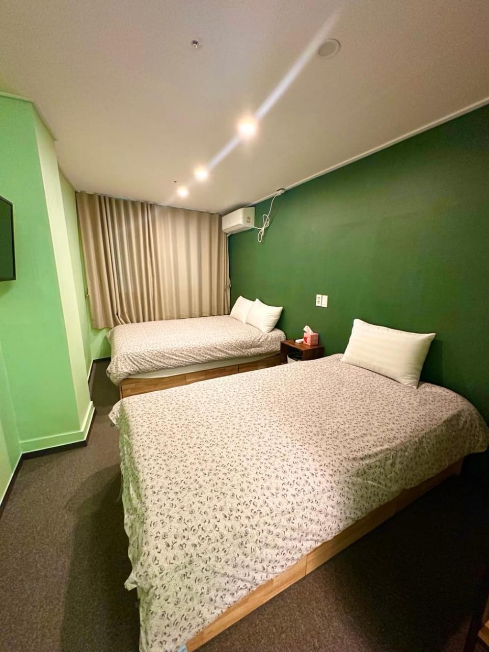R Guesthouse Jongmyo Bed and Breakfast in Seoul