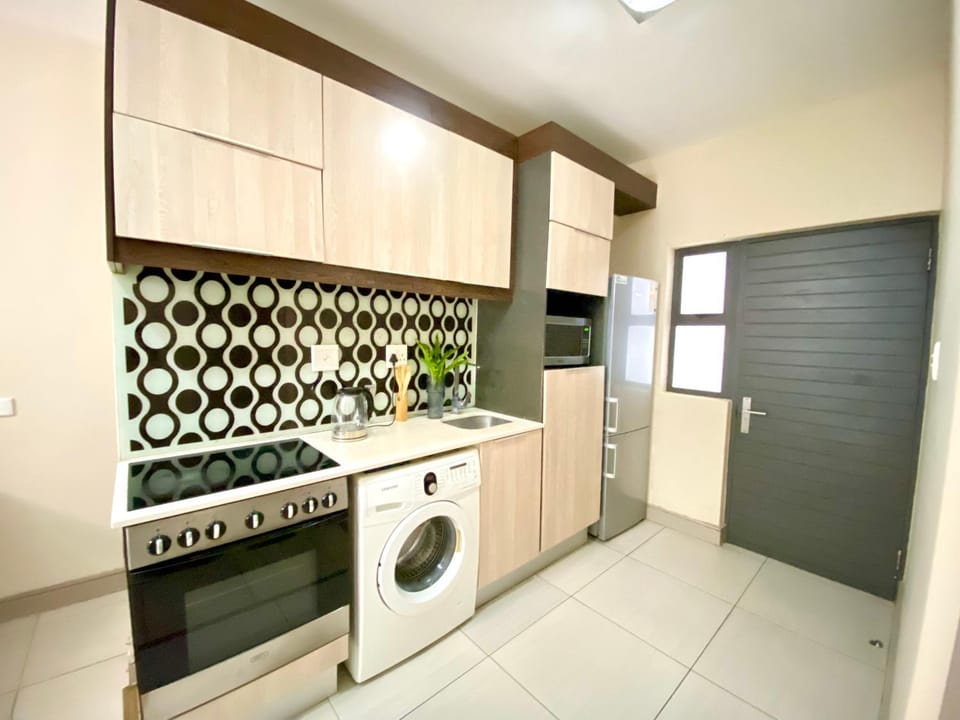 minibar, washing machine, dryer