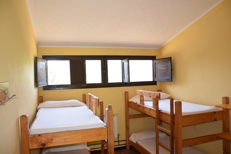 Masia La Cadamont Hostel in Garrotxa