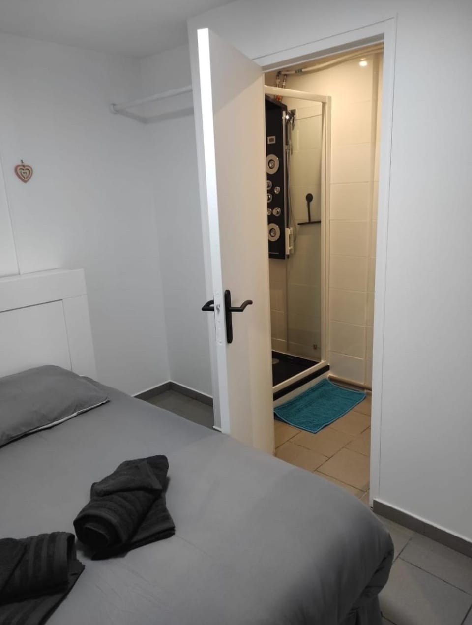 Studio entier avec WiFi, Smart TV, proche Douai Apartment in Hauts-de-France