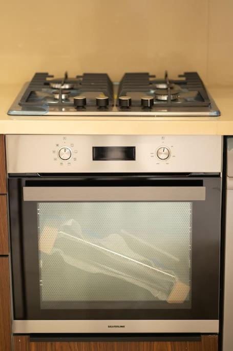 Keyless Smart door/ New /Free parking/Central Apartment in Casablanca