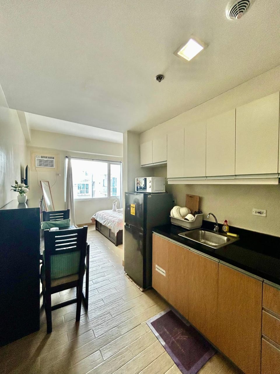 Comfy Studio UnitL @OneMadison34 Apartment in Iloilo City