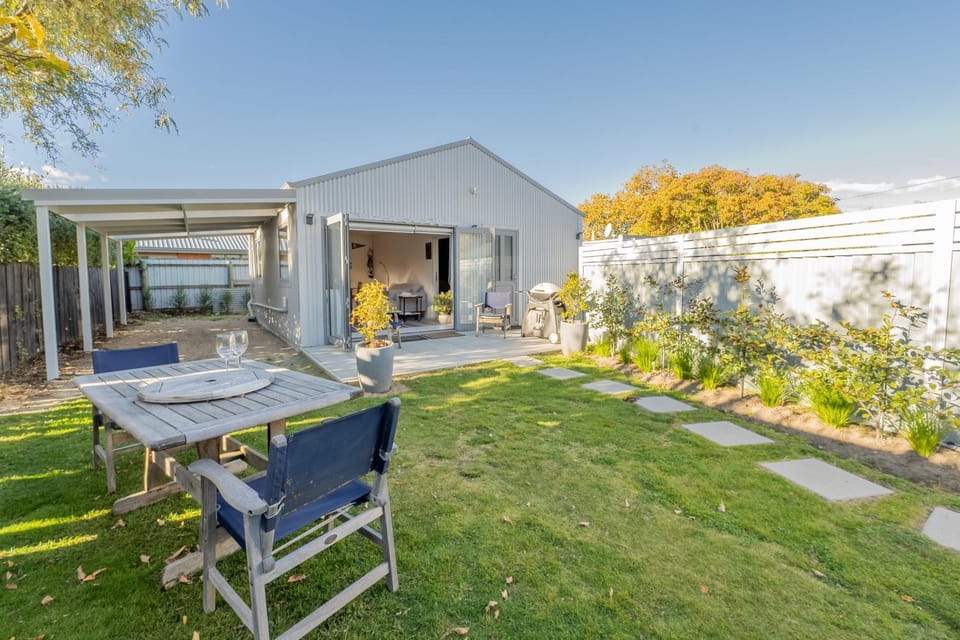 Tranquillity in Clyde Bed and Breakfast in Otago