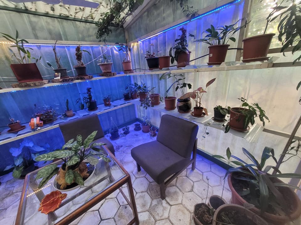 Seating area