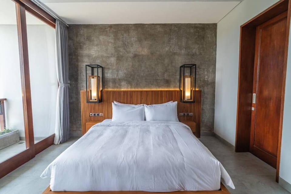 Villa Ten Tranquil Ricefield view: 2BR in Canggu Villa in North Kuta