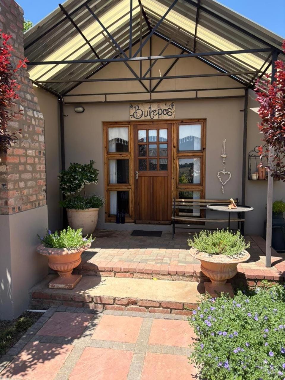 Patio, Garden view