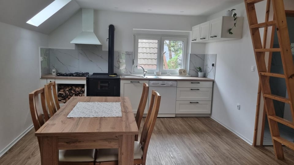 Kitchen or kitchenette, stove