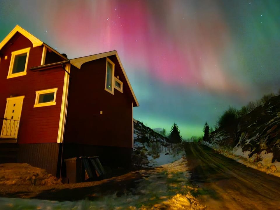 Lofoten Finnhavn Øvre - Panoramic view House in Lofoten