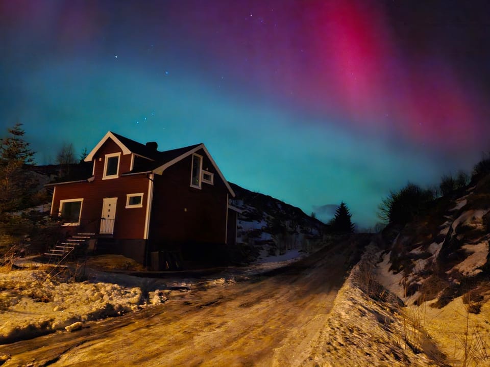 Lofoten Finnhavn Øvre - Panoramic view House in Lofoten