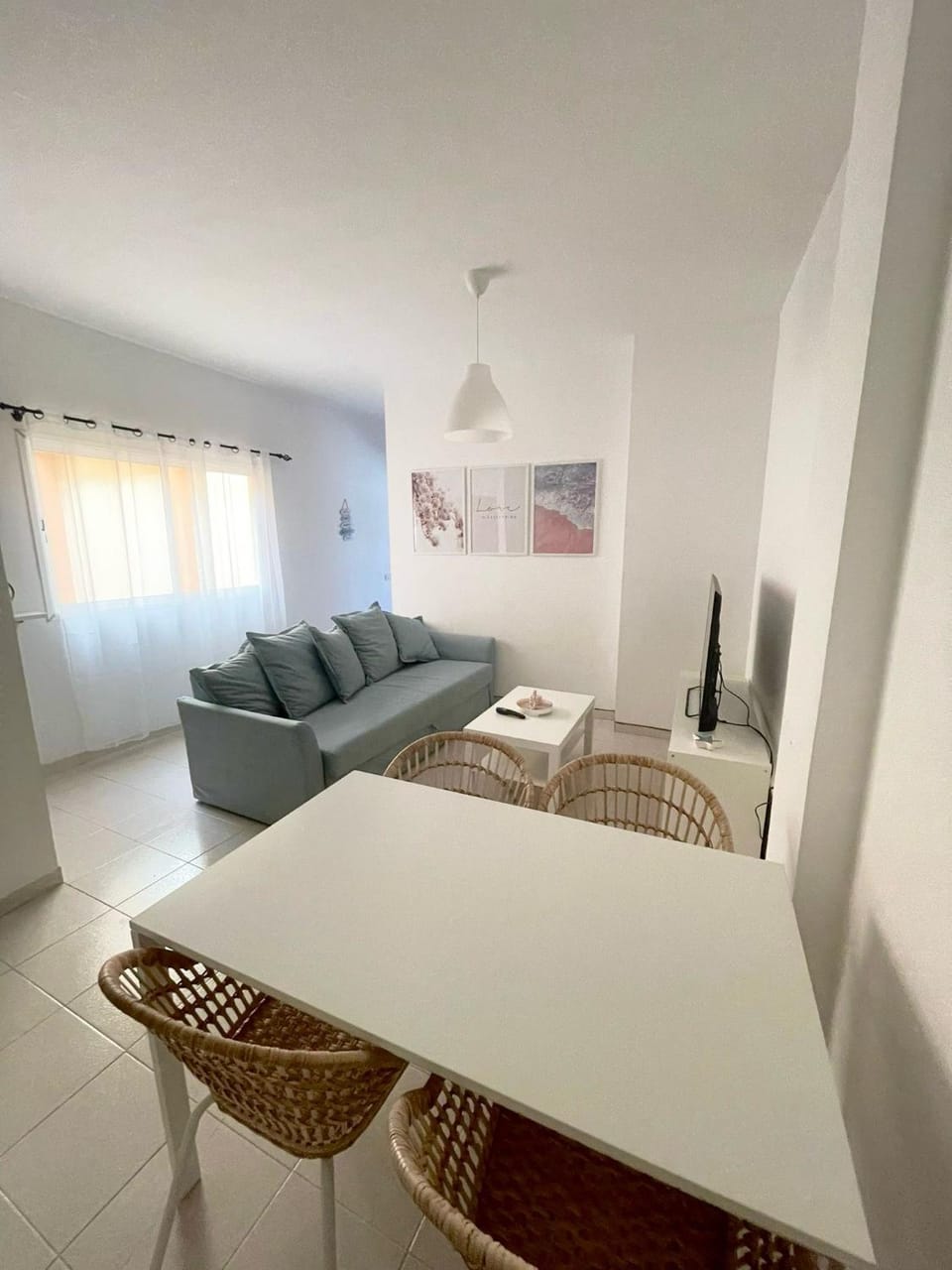 Living room, Dining area