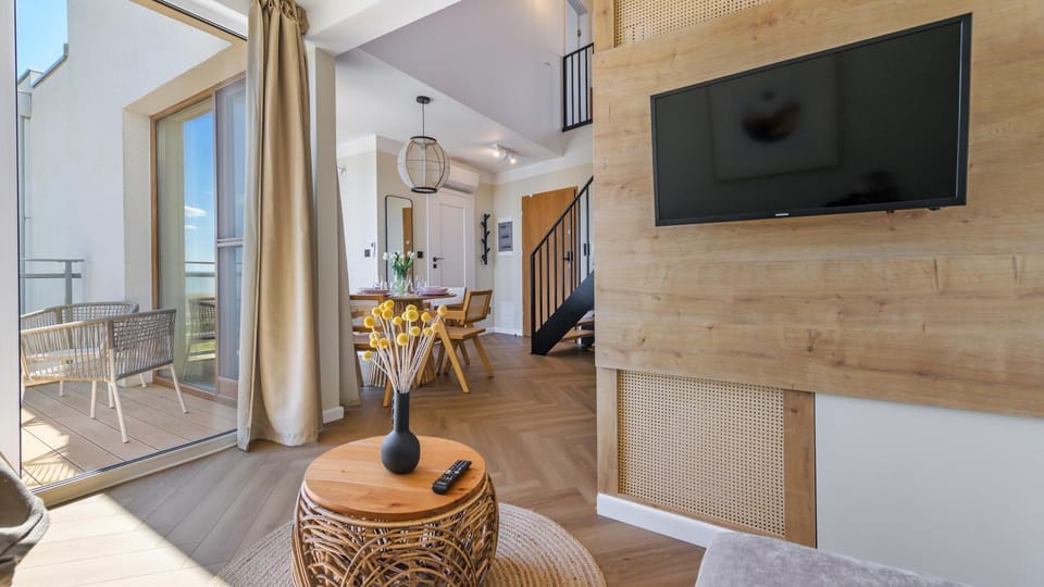 TV and multimedia, Living room