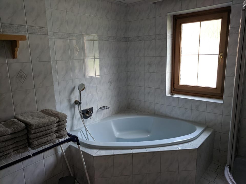 Bathroom, Bath