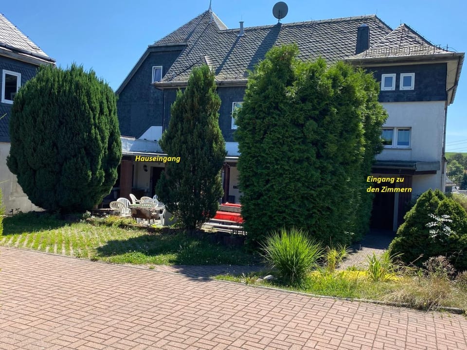 Property building, Garden