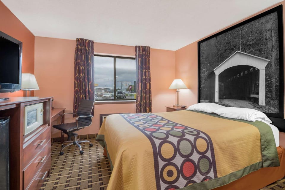 Photo of the whole room, On site