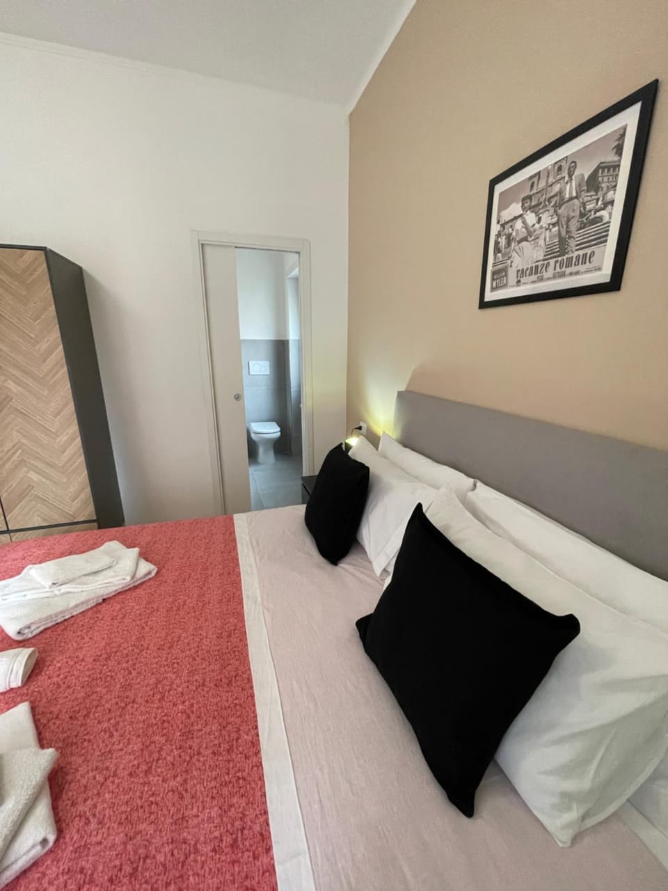 Bed, Bedroom, wardrobe
