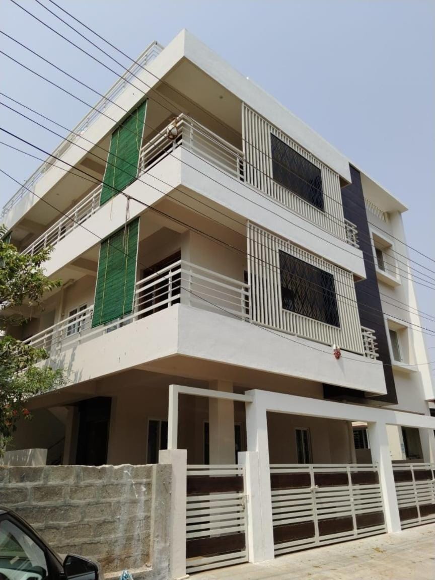 Property building, Balcony/Terrace