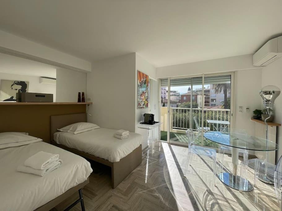 L'Olivier - Croisette Martinez, Studio sur cour, plage 1 min Apartment in Cannes