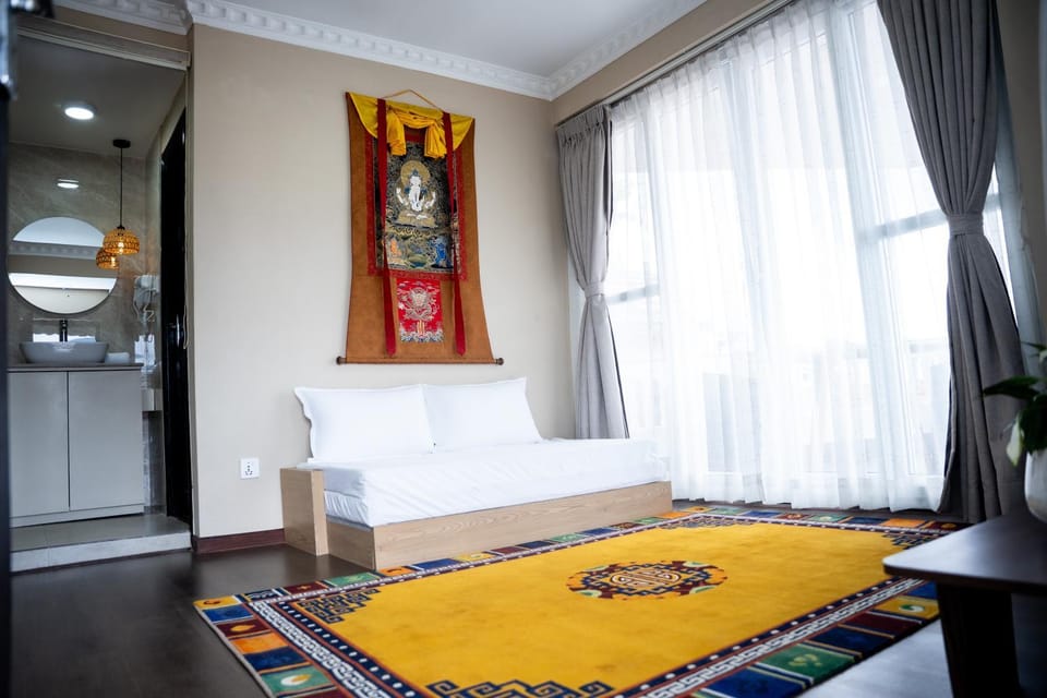 Property building, Living room, Photo of the whole room