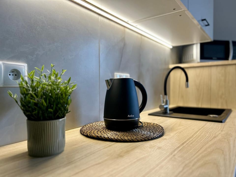 Coffee/tea facilities, kitchen