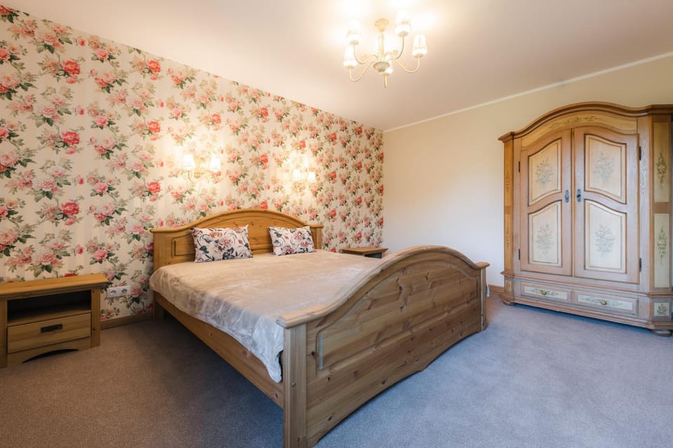 Lēnu pils Bed and Breakfast in Latvia