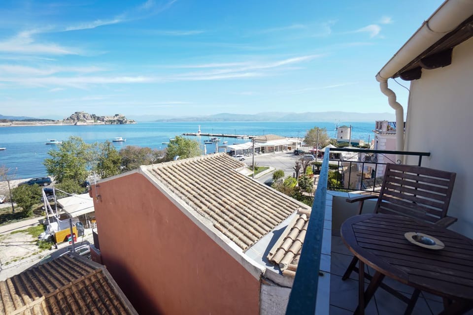 Anemomilos Sea View Penthouse Apartment in Corfu