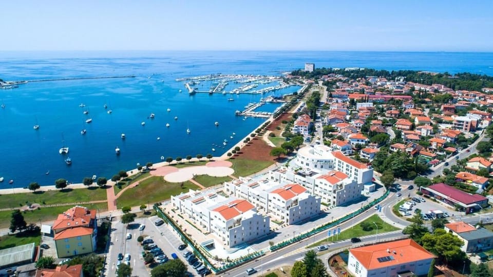 Garden Palace Seaside Studio Apartment in Istria County