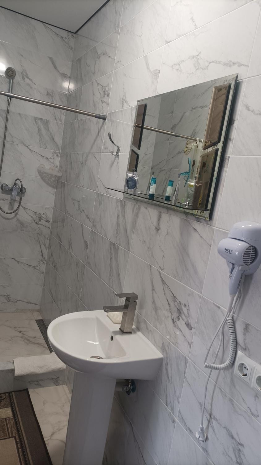 Shower, Bathroom