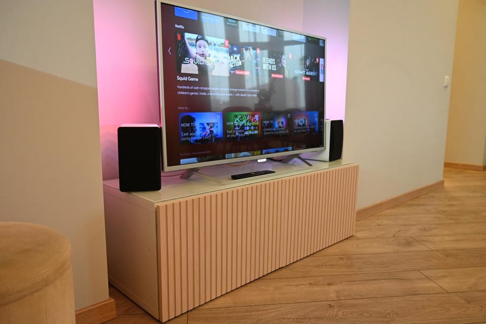 TV and multimedia, Evening entertainment
