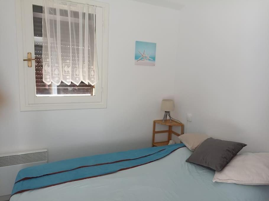 La lagune plein écran Apartment in Occitanie
