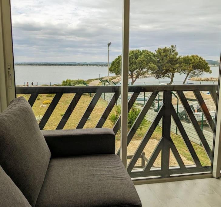 La lagune plein écran Apartment in Occitanie
