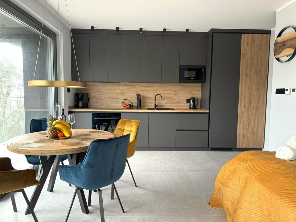 Apartament Błękitny Horyzont-Sea View Hevenia Apartment in West Pomeranian Voivodeship, Poland