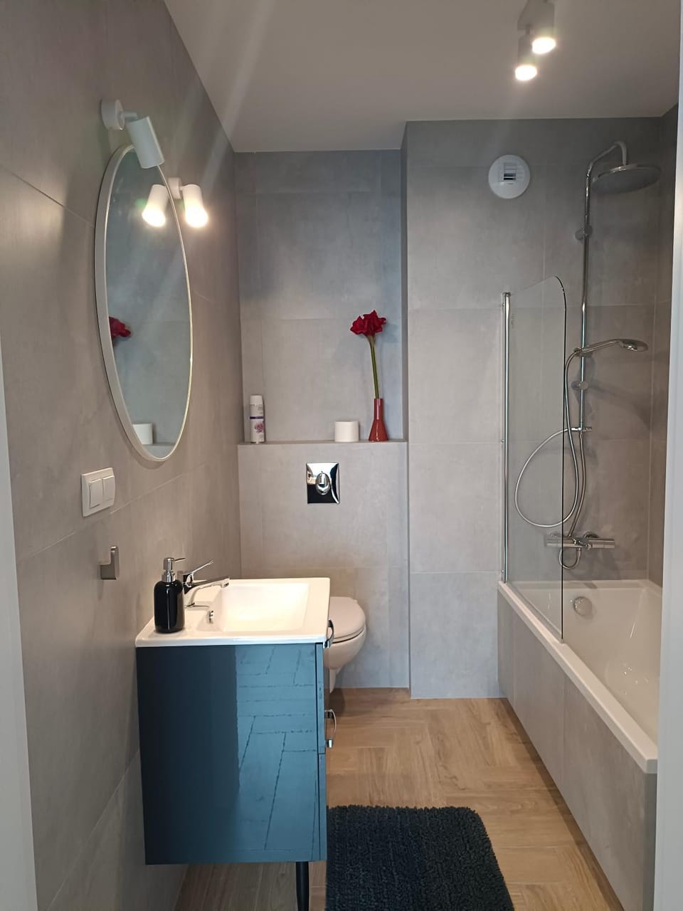 NOWY Apartament Bitwy Warszawskiej Apartment in Masovian Voivodeship