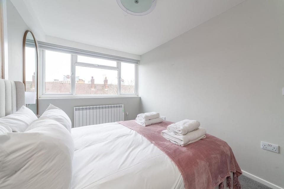 Excellent 3-Bed Flat In Elephant & Castle Apartment in London Borough of Southwark