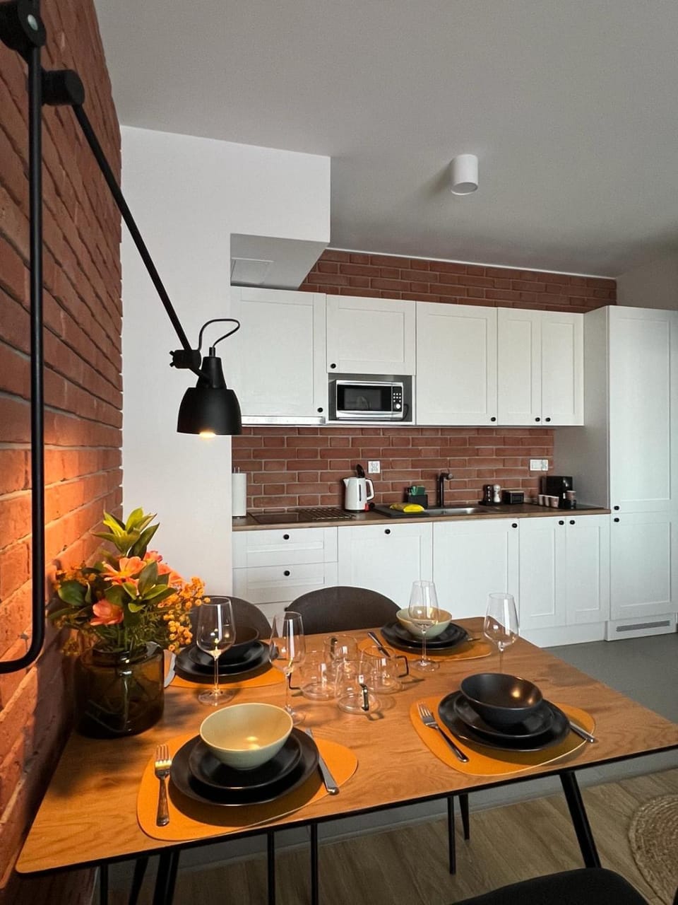 Kitchen or kitchenette, Dining area, minibar, pet friendly, stove