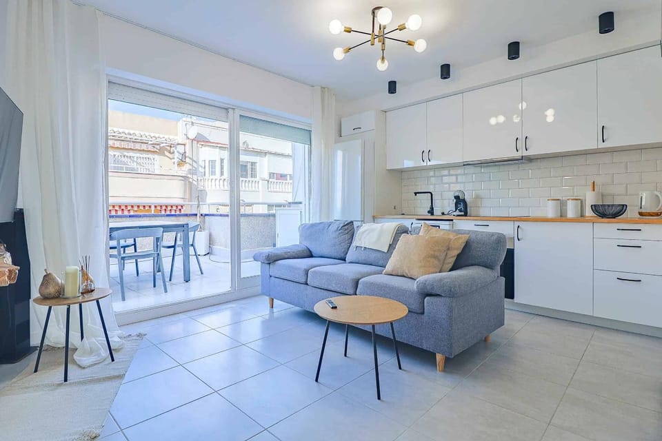 Kitchen or kitchenette, Living room, Seating area