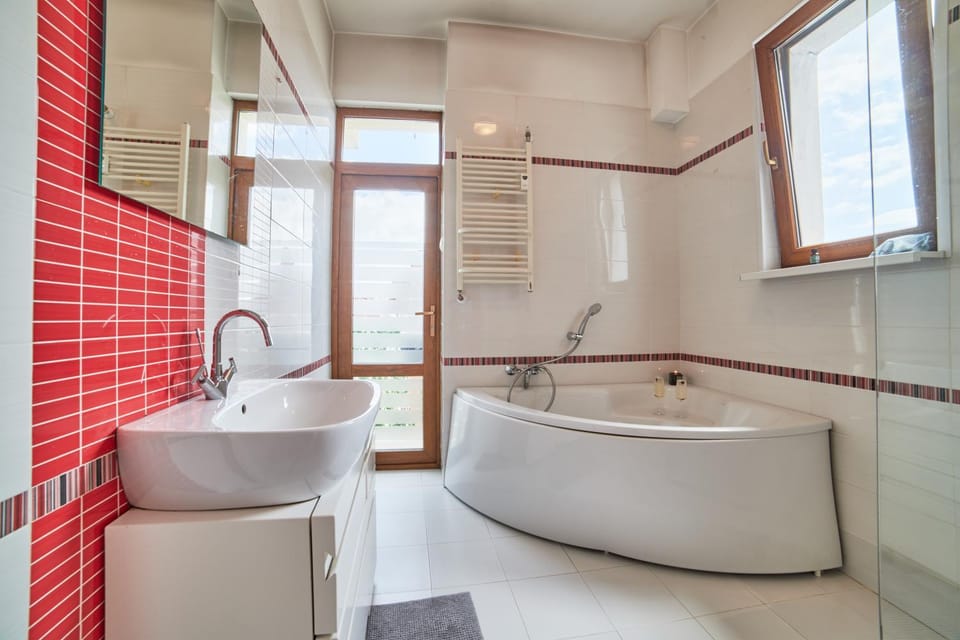 Shower, Bathroom, Bath