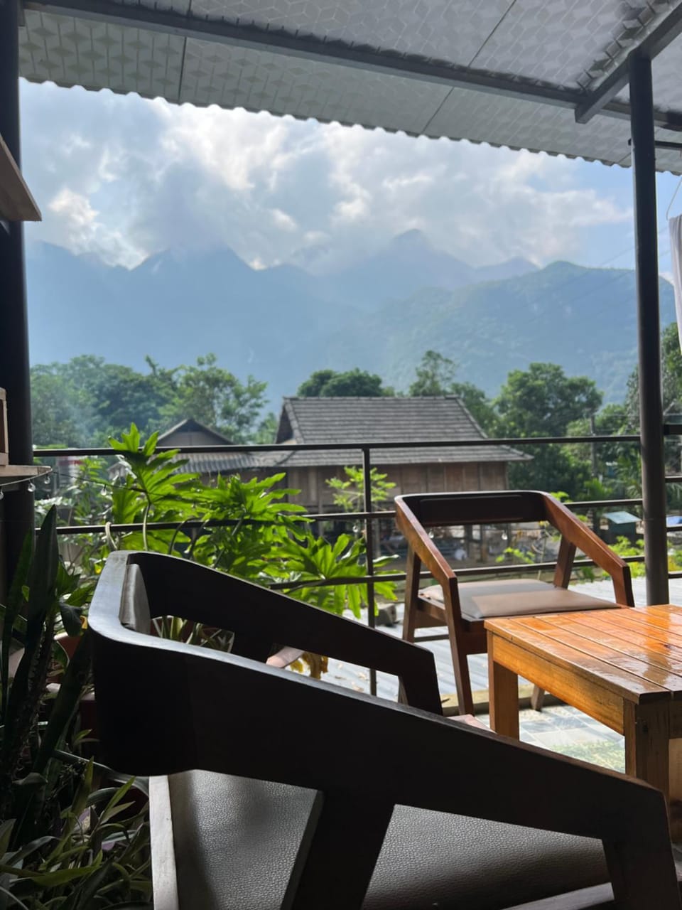 NHÀ CỦA CHI - HOMESTAY FOOD & COFFEE Vacation rental in Laos